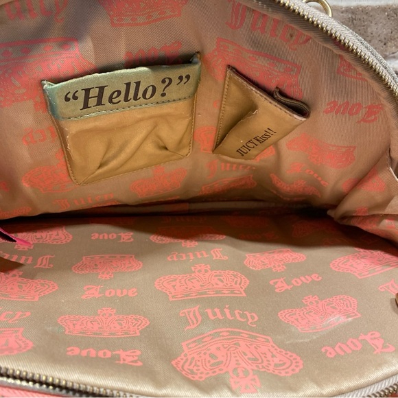JUICY COUTURE Vtg Pink Velour Pet Carrier Gold Leather Base/Straps Metal Charms - Picture 9 of 12